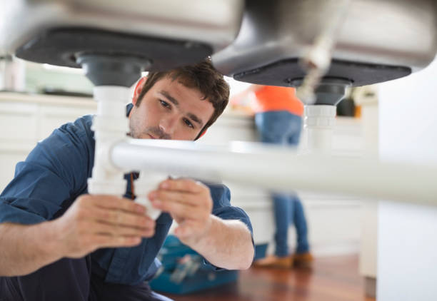 Best Emergency Plumbing Repair  in Howards Grove, WI