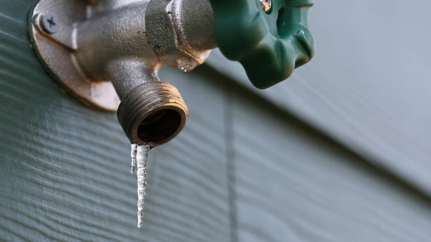 Best Emergency Plumber  in Howards Grove, WI