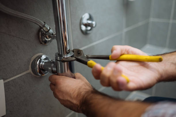 Best Water Leak Repair  in Howards Grove, WI